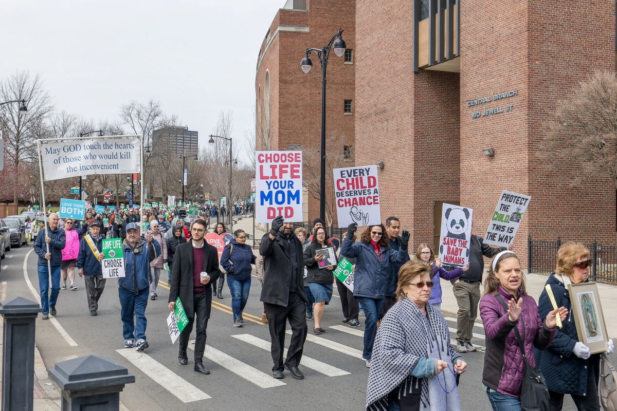 Connecticut Pro-Lifers Rally and March for Life in One of Nation's