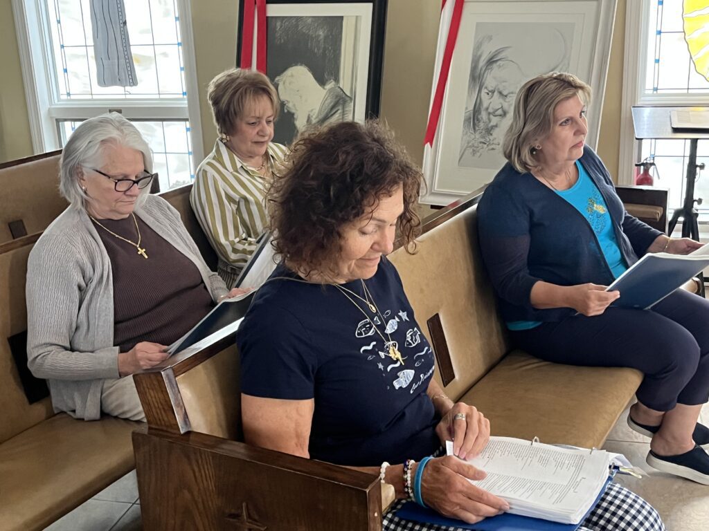 A Circle of Women Echo St. Pio’s Devotion to Prayer
