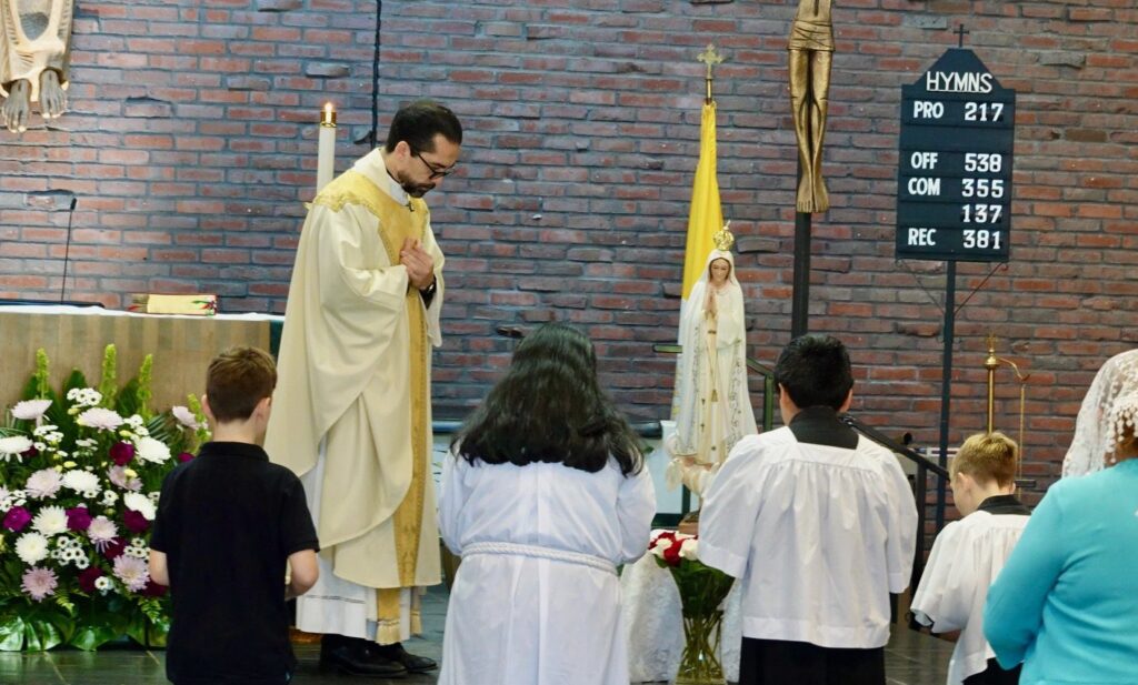 West Haven Parish Prays to Our Blessed Mother Monthly on the First Saturdays