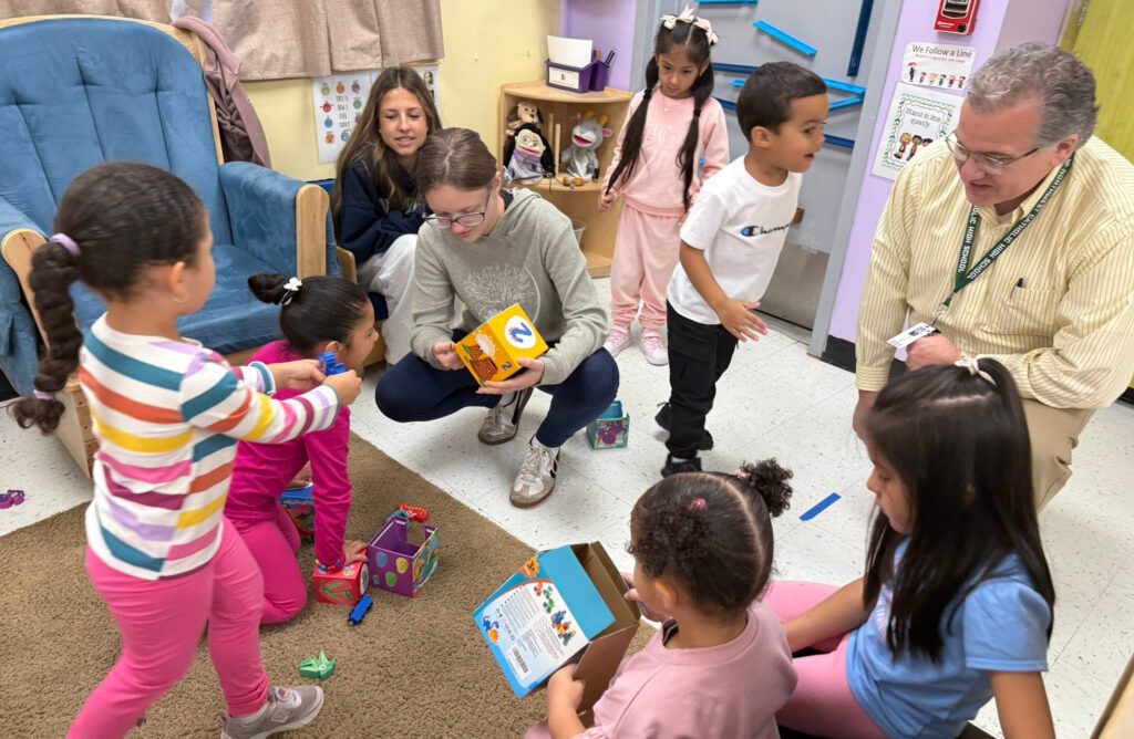 Northwest Catholic Class Experiences Day of Service with Catholic Charities