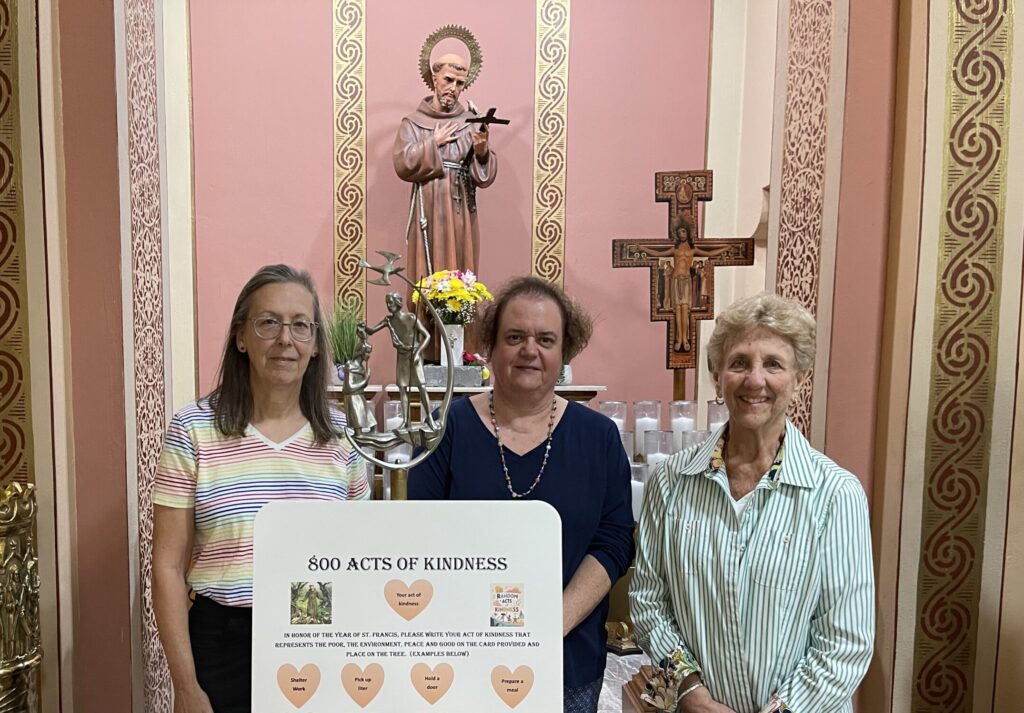 Parish Challenges Congregation to 800 Acts of Kindness